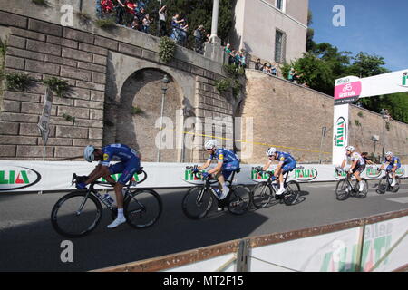 Rome, Italie. 27 mai 2018. Chris Froome est le premier Britannique à remporter le Giro d'Italia Crédit : Stefano Senise/Alamy Live News Banque D'Images