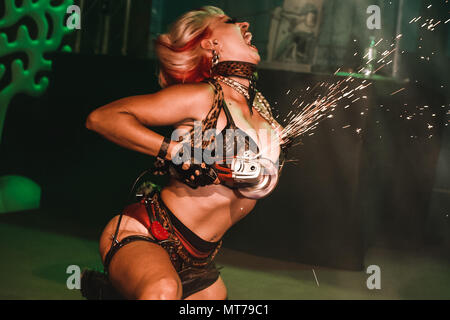 Wroclaw, Pologne. 26 mai, 2018. Festival Tattoo polonais. 300 exposants ont participé au festival. Pendant 4 jours, 4 000 personnes sont passées à travers. Credit : Krzysztof Zatycki/Pacific Press/Alamy Live News Banque D'Images