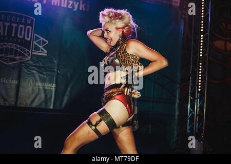 Wroclaw, Pologne. 26 mai, 2018. Festival Tattoo polonais. 300 exposants ont participé au festival. Pendant 4 jours, 4 000 personnes sont passées à travers. Credit : Krzysztof Zatycki/Pacific Press/Alamy Live News Banque D'Images