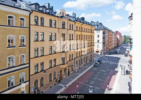 STOCKHOLM, Suède - le 21 août 2017 : Vue de bâtiments résidentiels et de Upplandsgatan années 1920, années 1930, 1940, années vingt, trente et quarante à Va Banque D'Images