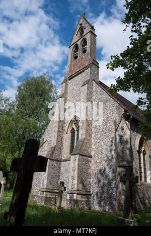 L'église St Mary, Red Kites, Oxfordshire Banque D'Images