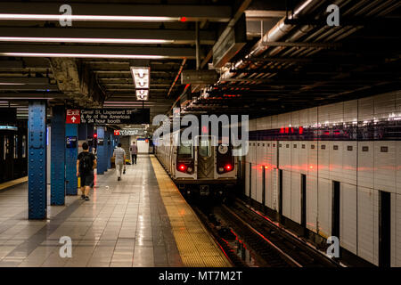 Station de métro Canal Street à Manhattan, New York City Banque D'Images