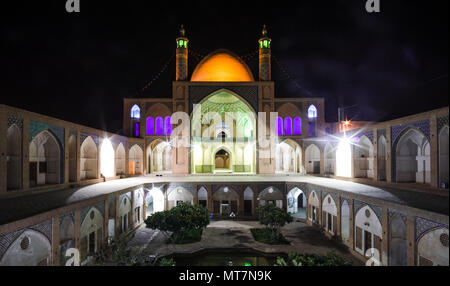 Vue sur la mosquée Agha Bozorg à Kashan, Iran Banque D'Images