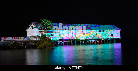 Sucre historique Wharf illuminations lors de Port Douglas Carnivale, Far North Queensland, Queensland, Australie, FNQ Banque D'Images