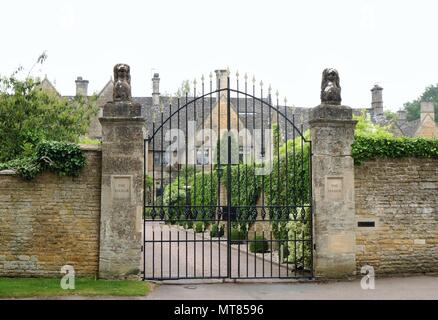 Le Manoir, Bourton-on-the-water, Gloucestershire, Royaume-Uni Banque D'Images