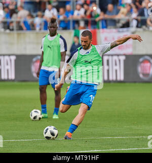 Saint-gall, Suisse. 28 mai 2018. Leonardo Bonucci (C) pendant la Coupe du Monde de Football 2018 Italie match de préparation contre l'Arabie saoudite à Saint-Gall. L'équipe nationale d'Arabie Saoudite est à l'aide du jeu pour se préparer à la Coupe du Monde FIFA 2018 tournoi final en Russie tandis que l'Italie ne s'est pas qualifié pour la finale de la Coupe du monde. Banque D'Images