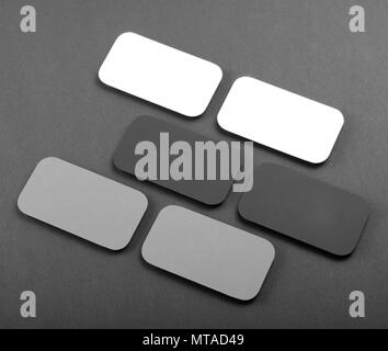 La conception de l'identité de l'entreprise, modèles, style de l'entreprise, cartes d'affaires en blanc avec des coins arrondis sur fond gris Banque D'Images