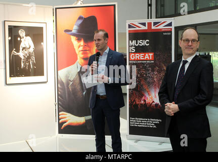 David Bowie Ausstellung bei Aston Martin Berlin Comprend : Sebastian Wood Où : Berlin, Allemagne Quand : 26 Avr 2018 Crédit : WENN.com Banque D'Images