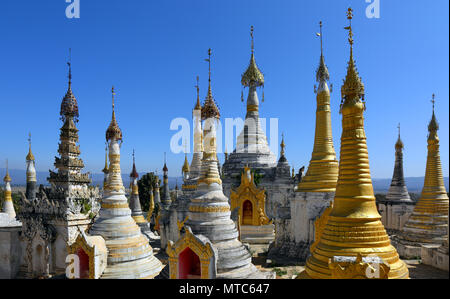 Shwe Inn Thein Paya temple complexe au Myanmar Banque D'Images