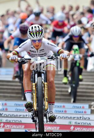 Prague, République tchèque. 29 mai, 2018. Jolanda Neff (Suisse) en action lors de la 25e Bike Show Prague escaliers, à Prague, en République tchèque, le 29 mai 2018. Photo : CTK Vit Simanek/Photo/Alamy Live News Banque D'Images