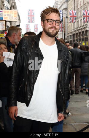 Londres, Royaume-Uni. 29 mai, 2018. Iain Stirling au Kinky Boots - gala - à l'Adelphi Theatre, The Strand, Londres, le mardi 29 mai 2018 Photo de Keith Mayhew Crédit : KEITH MAYHEW/Alamy Live News Banque D'Images