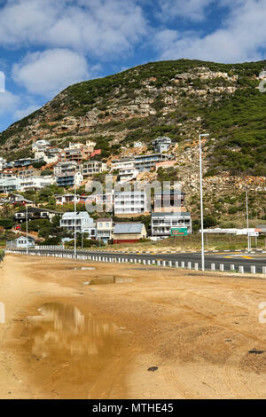 Vue d'ensemble de la plage de simonstown false bay, garden route, South Africa Banque D'Images