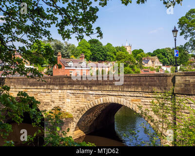 Haut Pont en printemps à North Yorkshire Angleterre Knaresborough Banque D'Images