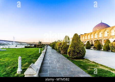 Vue sur grand de Naqsh-e Jahan Square à Ispahan - Iran Banque D'Images