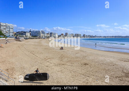 En France, en Vendée, Les Sables d'Olonne, la plage // France, Vendée (85), Les Sables-d'Olonne, la plage Banque D'Images