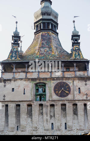 Tour de l'horloge historique Transivania Roumanie Sighisoara. Banque D'Images