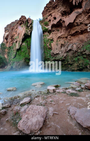 Havasu Creek et Automne Havasupai Banque D'Images