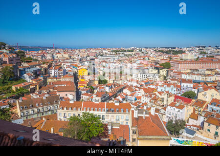 Vue panoramique sur la vieille ville de Lisbonne Banque D'Images