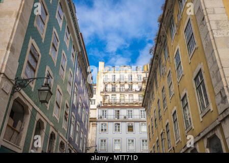 Rues typiques de Lisbonne au Portugal Banque D'Images