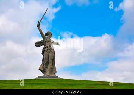 Statue 'Motherland' sur Mamaïev Kourgan, ville de Volgograd, Russie Banque D'Images