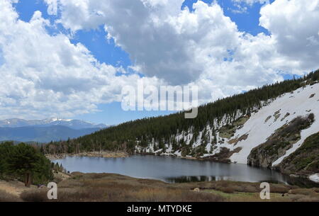 Belle vue sur Saint Mary Glacier dans le Colorado Banque D'Images