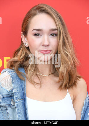 Burbank, CALIFORNIE, États-Unis. 30 mai 2018. 30 mai 2018 - Burbank, Californie - Holly Taylor. La finale de la série FYC ''The Americans'' de FX s'est tenue au Saban Media Center de la Television Academy. Crédit photo : Birdie Thompson/Admedia Banque D'Images
