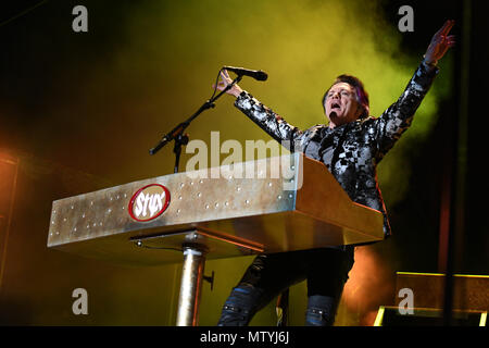 Irvine, CA, USA. 31 mai, 2018. Styx joue leur 1ère manche du tour à cinq points amphithéâtre dans Irvine Ca. le 31 mai 2018 Crédit : Dave Safley/ZUMA/Alamy Fil Live News Banque D'Images