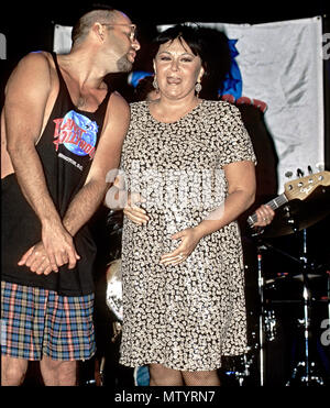Washington, DC., USA, le 3 octobre 1993 Le comédien Rossanne Barr assiste à l'inauguration de la Planet Hollywood night club à Washington DC. Credit : Mark Reinstein/MediaPunch Banque D'Images