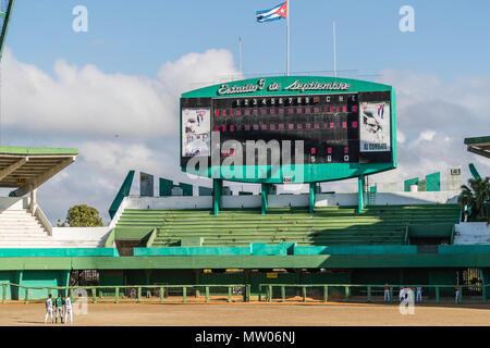 Le milieu universitaire Provincial de Beisbol bord du stade à Cienfuegos, Cuba. Banque D'Images