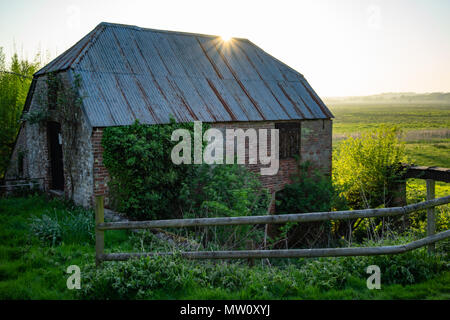 Moulin à eau abandonnés dans Amberley dans West Sussex avec roue à eau Banque D'Images