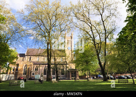 La Holy Trinity Brompton, Knightsbridge, le quartier royal de Kensington et Chelsea, Londres SW7 Banque D'Images