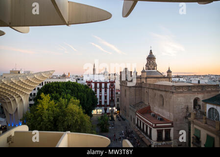 Metropol parasol, vue de Séville, Espagne Banque D'Images