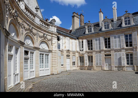 DIJON, FRANCE, 20 mai 2018 : l'architecture ancienne de l'hôtel de Gerland en centre-ville. Banque D'Images