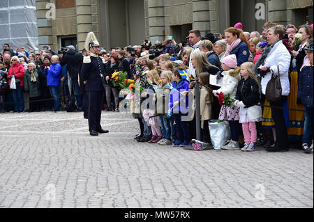 Le 72e anniversaire de Carl XVI Gustaf de Suède au Palais Royal de Stockholm, Suède. Doté d''atmosphère : où : Stockholm, Suède Quand : 30 Avr 2018 Crédit : Mark De Giovanni/WENN.com Banque D'Images