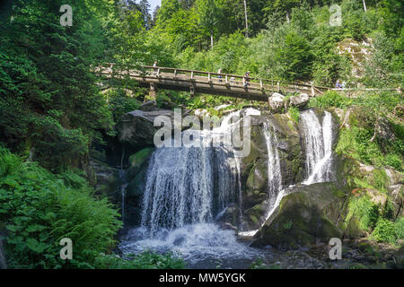 Cascades de Triberg, une des plus hautes cascades d'Allemagne, Triberg, Forêt Noire, Bade-Wurtemberg, Allemagne, Europe Banque D'Images