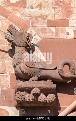 Bâle, Münster (Basler Münster), Westfassade, Heiliger Georg im Kampf mit dem Drachen, détail Drache Banque D'Images