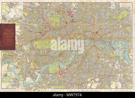 . Indicateur de bande Plan de Londres. Anglais : c'est un grand format poche de pliage inhabituelle de la carte imprimée à Londres en 1910 par C. Smith et fils. Représente la ville de Londres en détail avec une attention particulière aux rues, chemins et lieux de divertissement. Bâtiments INdivudal noté comme important sont jetées et traversées de rivière. Attaché à un ruban à mesurer et de la rue guide pour l'identification des emplacements spécifiques et les distances. Se replie dans le linge d'origine binder. . 1910 121910 Bande de Smith's Plan de Londres ( Carte de poche ) - Geographicus - London-smith-1910 Banque D'Images