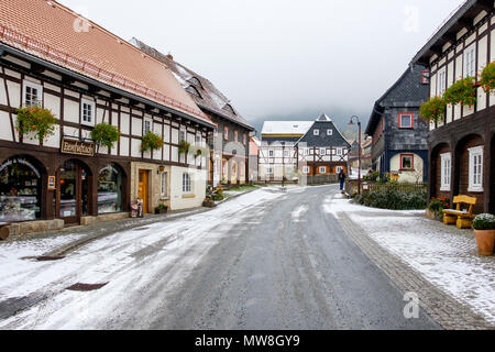 Historische Umgebindehäuser à Waltersdorf Naturparkhotel Haus Hubertus Banque D'Images