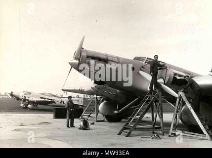 . English : Avion Couzinet70 au parking . 29 décembre 2012, 10:45:51. Inconnu 65 Avion Couzinet70 Banque D'Images