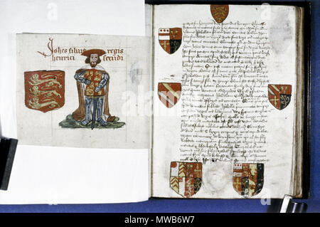 . Anglais : Fondateurs et bienfaiteurs de l'abbaye de Tewkesbury Livre : John (1199-1216), surnommé 'Absence' par son père Henry II, porte un bonnet rouge et un manteau garni d'hermine sur son surcoat héraldique, son épée à gaine se bloque avant lui. Un bouclier de trois lions au léopard parti. Fol. 17r page de texte avec six boucliers et deux oblitérées. vers 1525. 213 Inconnu Livre des fondateurs de l'abbaye de Tewkesbury, cadre 8 Banque D'Images