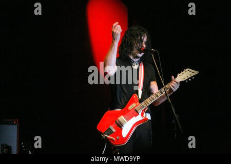 The White Stripes groupe jouant au festival Exit 2005, Novi-Sad, Serbie. Banque D'Images