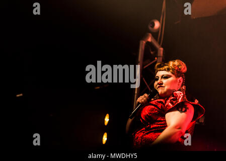 Brighton, East Sussex. 31 mai 2018. La chanteuse américaine Beth Ditto, connu pour la bande de façade les ragots, effectue sa braderie show à Concorde2. Credit : Francesca Moore/Alamy Live News Banque D'Images