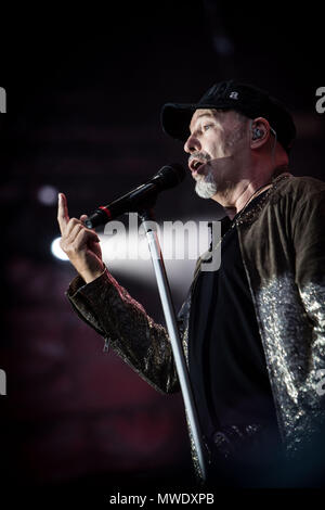 Turin, Italie. 1er juin 2018. Vasco Rossi vivent au Stade olympique © Roberto Finizio / Alamy Live News Banque D'Images