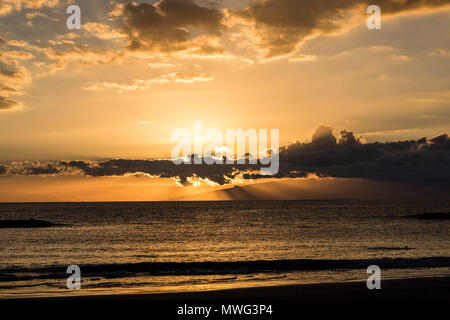 Le coucher du soleil. Costa Adeje, Tenerife. Banque D'Images
