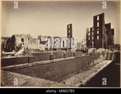 . Anglais : Les ruines de Paris et de ses environs 1870-1871 : 100 Photographies : Premier Volume. Par A. Liébert, texte par Alfred d'Aunay. Auteur : Alfred d'Aunay (Français) Date : 1870-71 Médium : Épreuve épreuves à partir de négatifs sur verre Dimensions : env. : Images 19 x 25 cm (7 1/2 x 9 13/16 in.), ou les supports de marche arrière : 32,8 x 41,3 cm (12 15/16 x 16 1/4 in.), ou l'inverse de la ligne de crédit Classification : Albums : Joyce F. Menschel Fonds Bibliothèque Photographie 2007 NUMÉRO D'ACCESSION : 2007.454.1.1-.33 . 1870-71. Alphonse Liébert J. (Français, 1827-1913) 368 Les ruines de Paris et de ses environs, 1870-1871 Banque D'Images