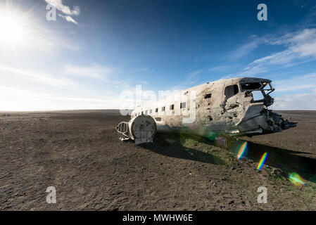 L'épave d'un avion DC3 à Solheimasandur Banque D'Images