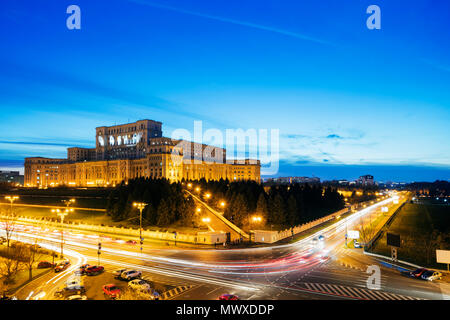 Palais du Parlement, deuxième plus grand bâtiment au monde, Bucarest, Roumanie, Europe Banque D'Images