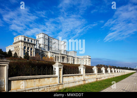 Palais du Parlement, deuxième plus grand bâtiment au monde, Bucarest, Roumanie, Europe Banque D'Images