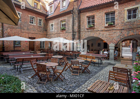 Wroclaw Wroclaw Motyla Noga Restaurant pub ancienne prison de la ville médiévale de Wroclaw Banque D'Images