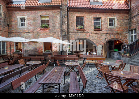 Wroclaw Motyla Noga Restaurant pub ancienne prison de la ville médiévale de Wroclaw Banque D'Images